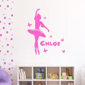 Ambiance-sticker Sticker prénom personnalisable ballerine entre les papillonsVendu parambiance-sticker