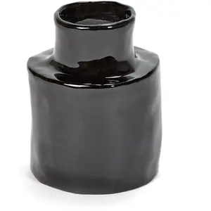 Comparateur de prix : Serax - Vase Héléna - Noir - Grès - Designer Marie Michielssen