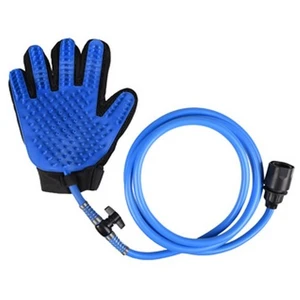 Comparateur de prix : Flamingo - Gant de nettoyage avec branchement jet d'eau pour chien