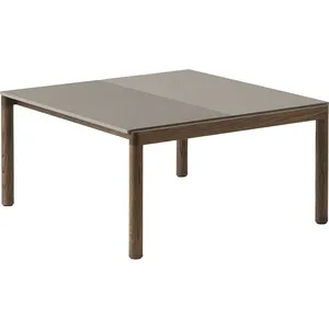 Table basse en grès taupe wavy et chêne foncé 85 x 80 cm Couple - Muuto