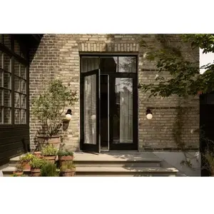Comparateur de prix : Nuura Aps Applique murale d'extérieur Nuura Liila, largeur 16 cm, noir...