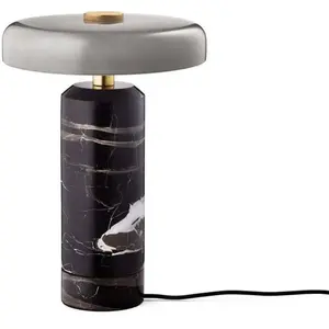 DESIGN BY US Lampe de table LED rechargeable Trip, gris / gris, marbre...Vendu parluminaire