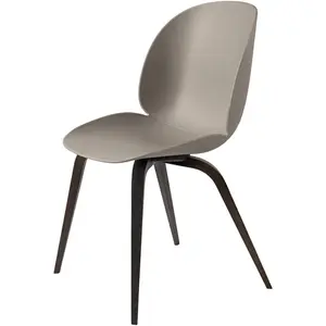 Gubi Chaise Beetle Dining Chair Base En Chêne Fumé (New Beige - Polypr...