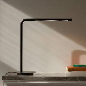 UMAGE lampe de table LED Omni, noir hauteur 46 cm métal pivotant pas cher