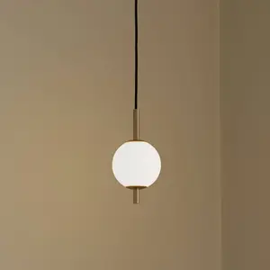 Suspension LED UMAGE Audrey, couleur laiton, à 1 lampe Ø 12 cmVendu parluminaire