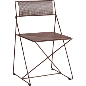 Hay - Chaise empilable X-Line - Rouge - Tôle d'acier perforée - Design... pas cher