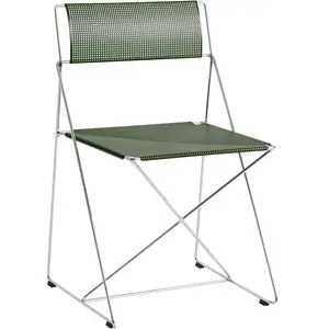 Hay - Chaise empilable X-Line - Vert - Tôle d'acier perforée - Designe... pas cher
