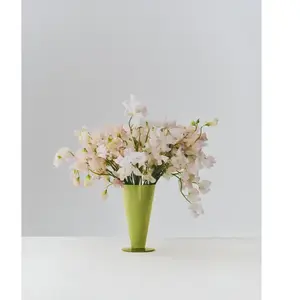 Hay CONICAL VASE pas cher