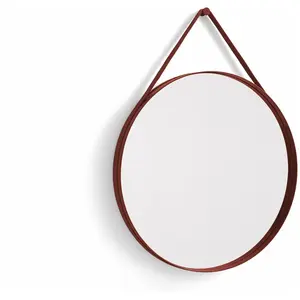 Miroir rond en acier rouge 70 cm Strap - Hay