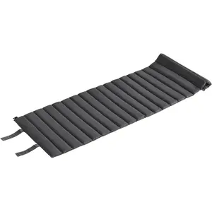 Coussin matelassé anthracite pour la chaise longue Crate - Hay