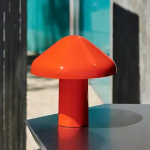 HAY Pao Portable lampe de table LED avec batterie rougeVendu parluminaire