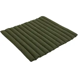 Coussin matelassé en oléfine olive pour canapé Palissade - Hay pas cher