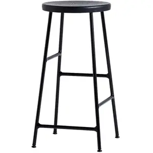 Comparateur de prix : Tabouret de bar en métal et bois noir 65 cm Cornet - HAY