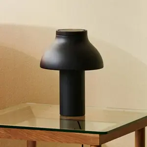 Comparateur de prix : Hay - Lampe de table PC - Noir - Aluminium anodisé - Designer Pierre Charpin