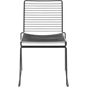 Chaise en métal noir Hee - HAY pas cher