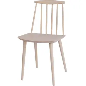 Chaise scandinave en bois de hêtre - HAY