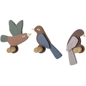 Comparateur de prix : Patères oiseaux bois Bloomingville Lewi set de 3 Bloomingville