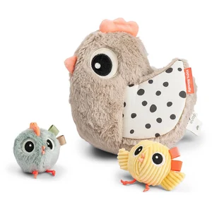 Comparateur de prix : Done By Deer Activité De Jeu Hide & Seek Clucky