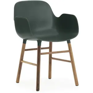 Fauteuil Form avec structure en bois - vert - Noyer Normann Copenhagen