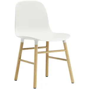 Chaise Form avec structure en bois - blanc - Chêne Normann CopenhagenVendu parmyareadesign