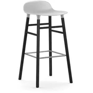 Tabouret de bar en bois noir et pp blanc 75 cm Form - Normann Copenhagen pas cher