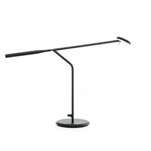 NORMANN COPENHAGEN lampe de table FLOW (Noir - Métal verni)