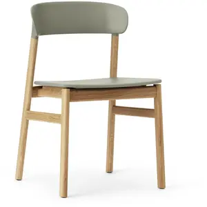 Chaise en chêne et polypropylène vert Herit Dusty vert - Normann Copenhagen pas cher