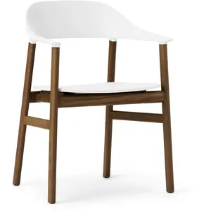 Chase avec accoudoirs en chêne teinté et polypropylene blanc Herit blanc - Normann Co pas cher