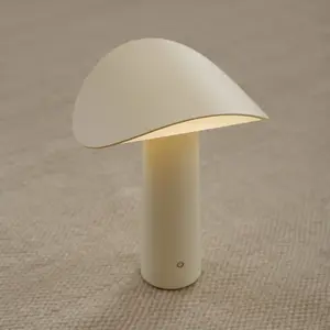 lampe à poser LED rechargeable GEJST Lium, jaune clair, 2 700 K, USB pas cher