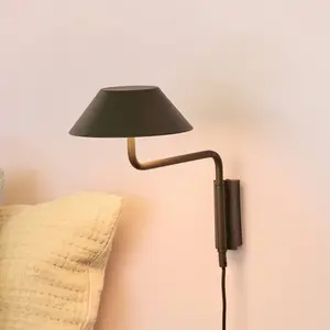 Comparateur de prix : Hubsch Applique murale noire