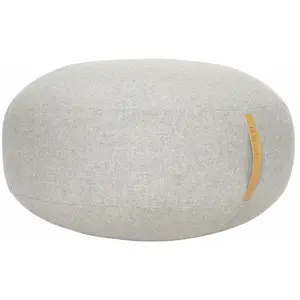 Pouf galet en laine gris avec poignée en cuir - HübschVendu parinteriorlabels