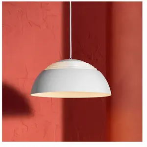 Comparateur de prix : LOUIS POULSEN lampe à suspension AJ ROYAL (Noir, Ø 50 cm, 2700K - aluminium / acier)