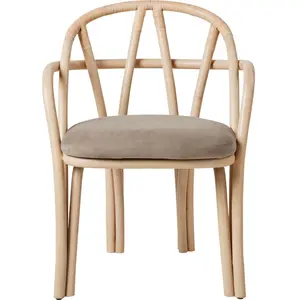 Gubi - Fauteuil Bistra - Bois naturel - Rotin - Designer Michele de Lu...Vendu parmade-in-design