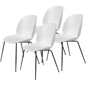 4 Chaises blanc Albâtre et piètement métal noir mat Beetle - Gubi pas cher