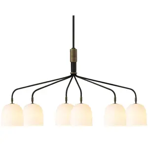 GUBI Lustre Howard à 6 lampes 134x73 cm gunmetal/blanc