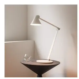 LOUIS POULSEN lampe de table NJP (Blanc 3000K - acier et Aluminium) pas cher