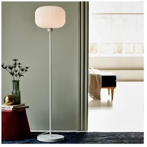 Comparateur de prix : Nordlux Lampadaire Milford avec abat-jour blanc en verre