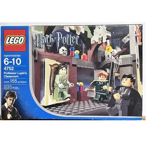 Non communiqué LEGO® Harry Potter 4752 La classe du Professeur Lupin pas cher