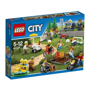 Lego City - Le Parc De Loisirs - Ensemble De Figurines - 60134 pas cher