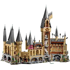 Comparateur de prix : LEGO Harry Potter - Le château de Poudlard - 71043