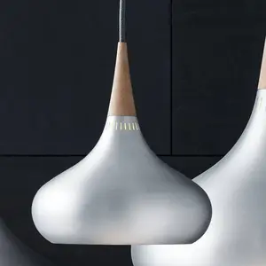 FRITZ HANSEN Orient P1 suspension alu/chêne Ø 22,5 cmVendu parluminaire