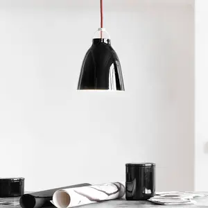 FRITZ HANSEN Caravaggio P1 brillant noirVendu parluminaire