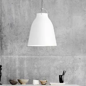 FRITZ HANSEN Caravaggio P3 blanc brillantVendu parluminaire