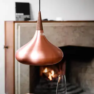 Lightyears FRITZ HANSEN Orient P1 pendule cuivre/rose Ø 22,5Vendu parluminaire