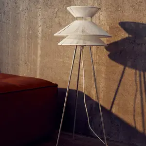 FRANDSEN Lampe sur pied Kiku, métal, lin, blanc, hauteur 90 cmVendu parluminaire