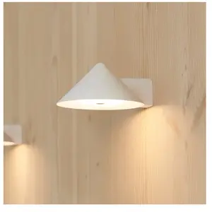 Applique murale LED FRANDSEN Grasp, blanc, largeur 15 cm, métalVendu parluminaire