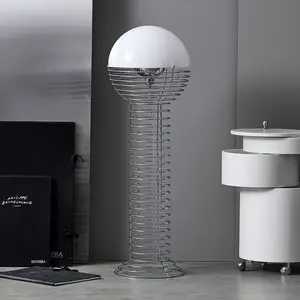 Verpan WIRE-Lampadaire Métal H120cm pas cher