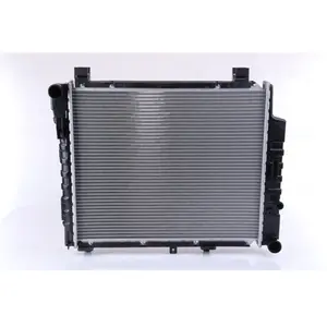 NISSENS Radiateur moteur pour MERCEDES-BENZ: Classe E, Classe C (Ref: 62754A) pas cher