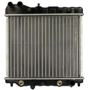 Radiateur, refroidissement moteur NISSENS 68111 pas cher