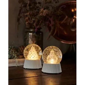 Sirius Boule à neige LED Santa avec effet chute de neige pas cher